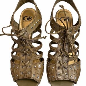Gianni Bini dark gold strappy studded wedges size 10 M! Laces up the front! EUC!